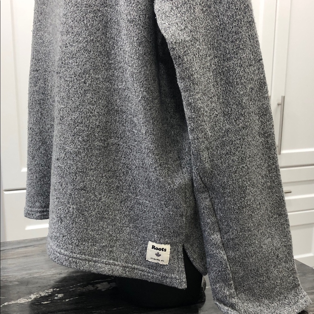 🦫Roots Women’s Cowl Neck Sweater – Heather Gray/Salt & Pepper – Size Medium - Picture 6 of 10